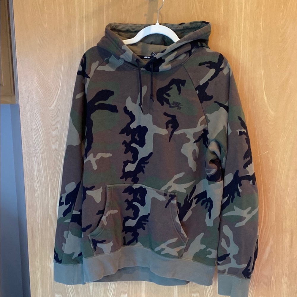 Nike Green and Brown Camouflage Sweatshirt